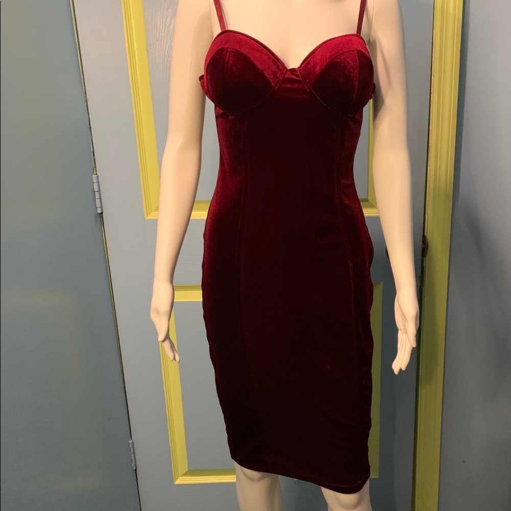 VDay ❤️ Red Velvet Dress